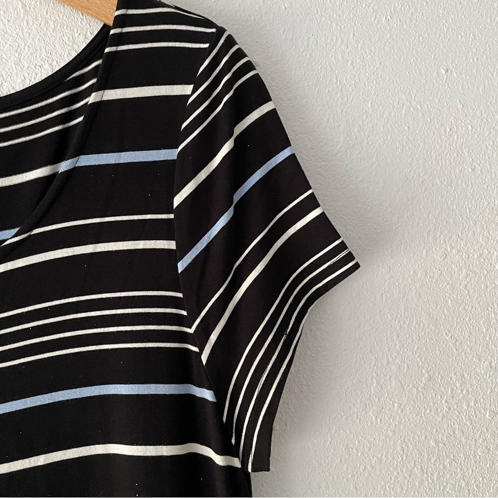 WHBM Navy Blue, white, light blue short Sleeve striped shimmery Maxy Dress Sz: S - Picture 9 of 10